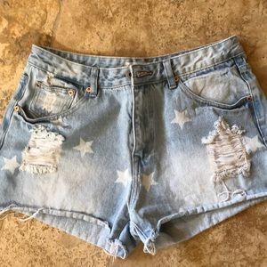 Ladies denim shorts with stars